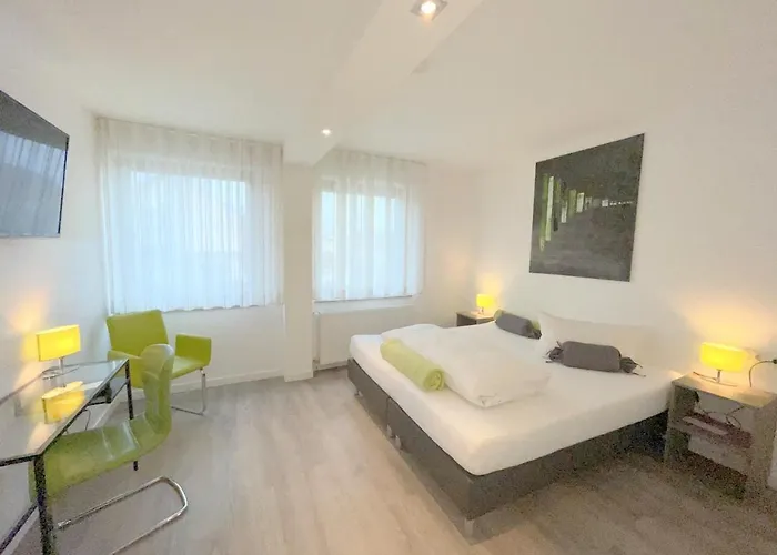 Hegemann Garni Hotel *