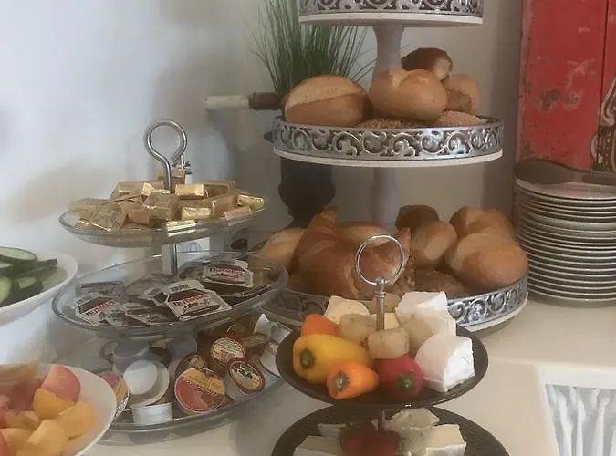 Hegemann Garni Hotel *